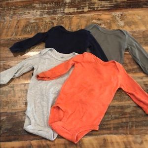 Long sleeved bodysuits